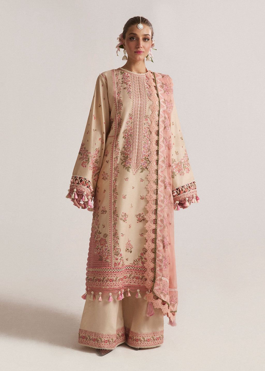 Summer Bloom – Embroidered Lawn