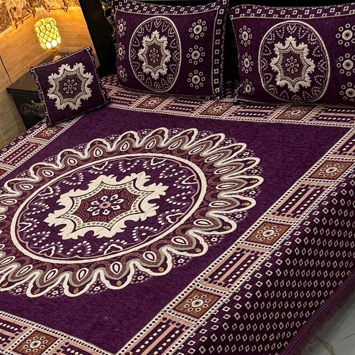 4 pc velvet jacquard bedsheet