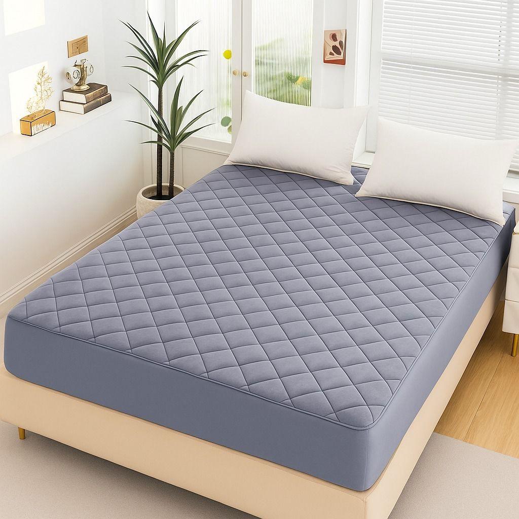 Fitted mattress cover