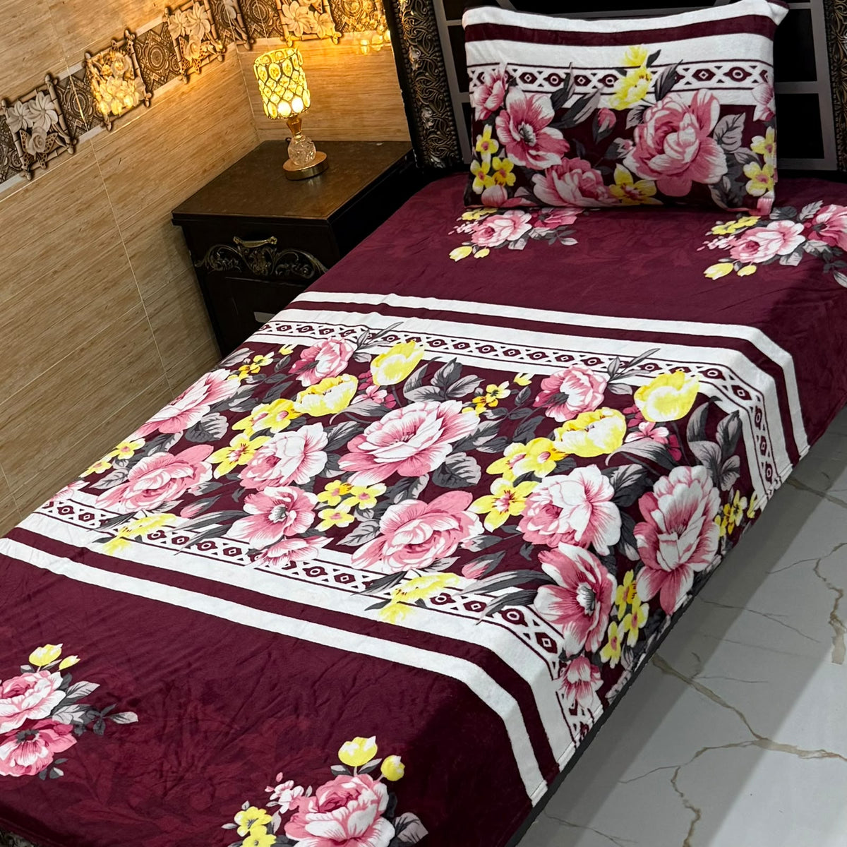 Premium Fleece Bedsheet Pair – Winter Collection