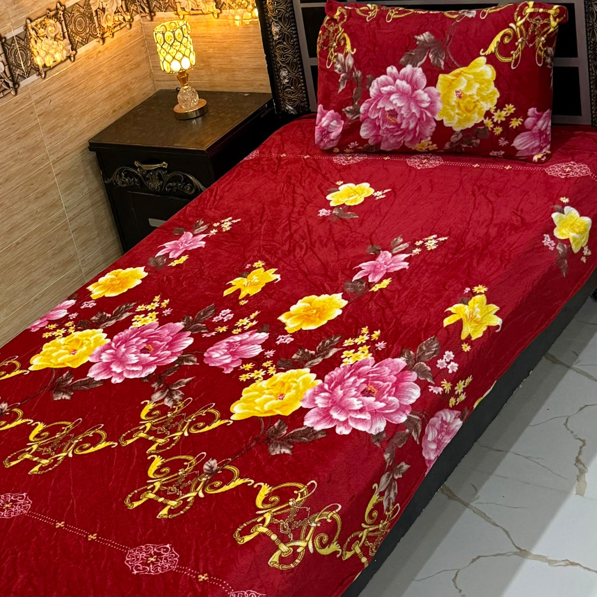 Premium Fleece Bedsheet Pair – Winter Collection