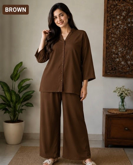 Premium Stitched Tracksuit – Standard Size ()
